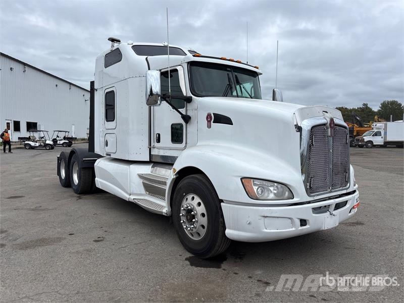 Kenworth T600 Sadulveokid