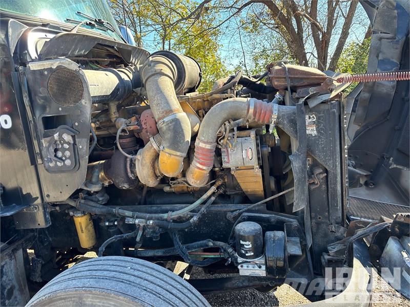 Kenworth T600 Sattelzugmaschinen