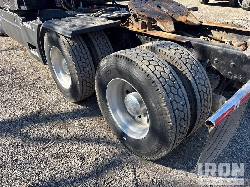 Kenworth T600 Sattelzugmaschinen