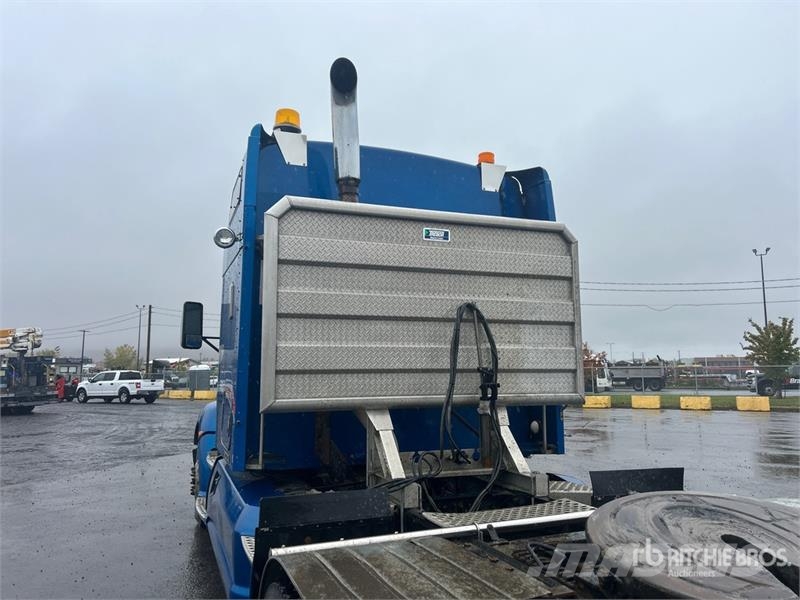 Kenworth T660 Naudoti vilkikai
