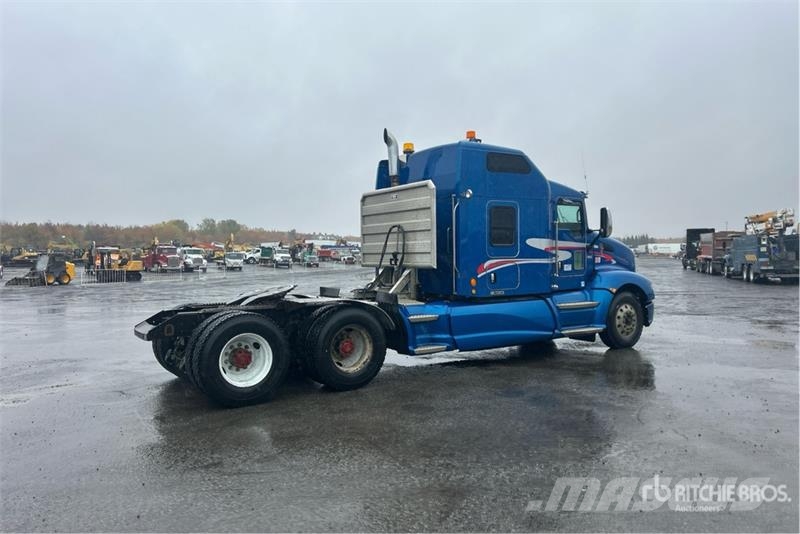 Kenworth T660 Naudoti vilkikai
