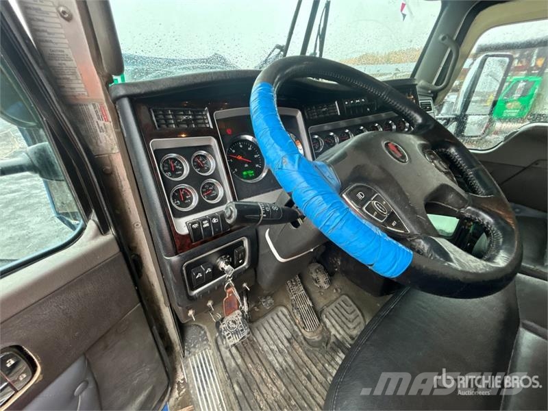 Kenworth T660 Naudoti vilkikai