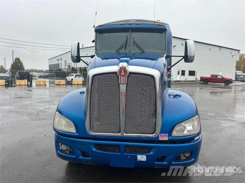 Kenworth T660 Naudoti vilkikai