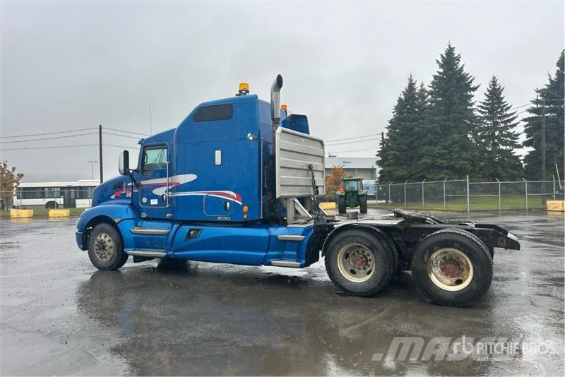 Kenworth T660 Naudoti vilkikai