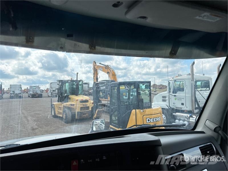 Kenworth T680 Prime Movers