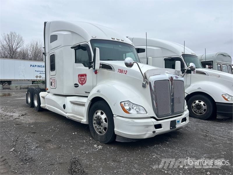 Kenworth T680 Vetopöytäautot