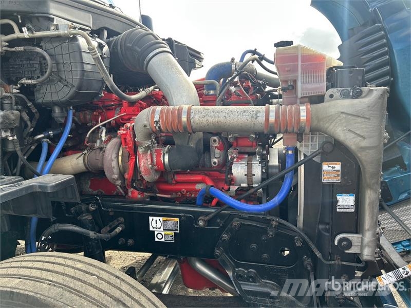 Kenworth T680 Tractor Units