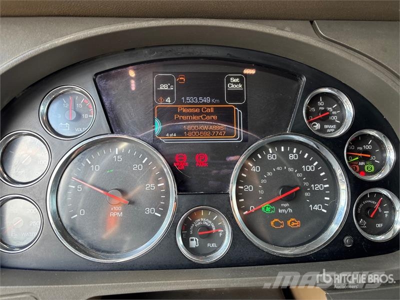 Kenworth T680 وحدات الجر