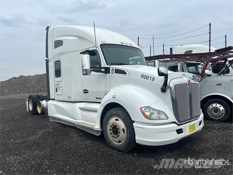 Kenworth T680 Prime Movers