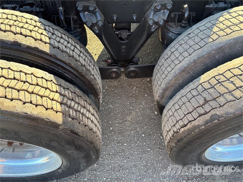 Kenworth T680 Tractor Units