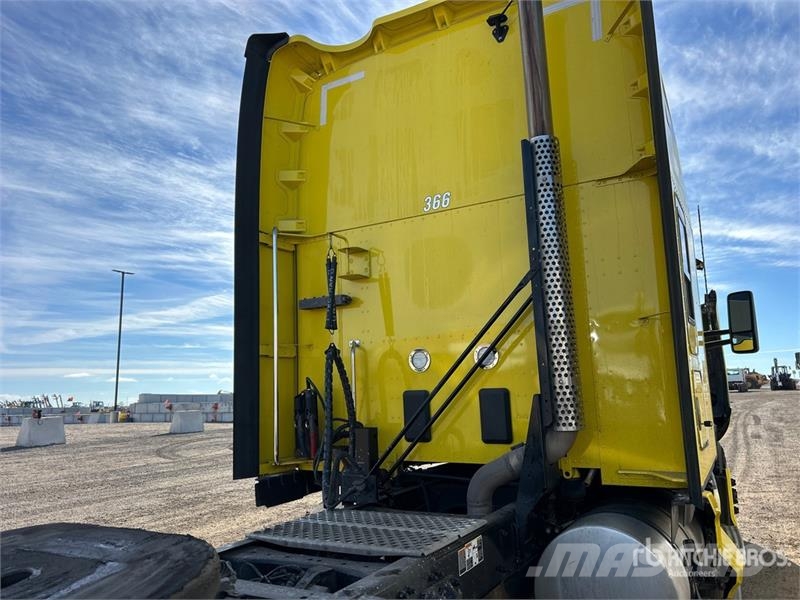 Kenworth T680 Truck Tractor Units