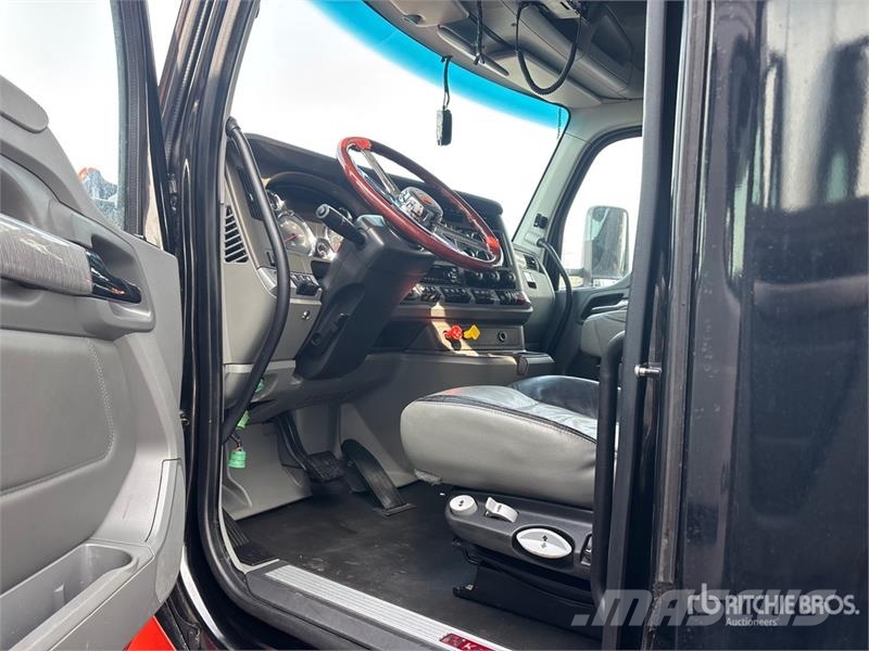 Kenworth T680 Влекачи