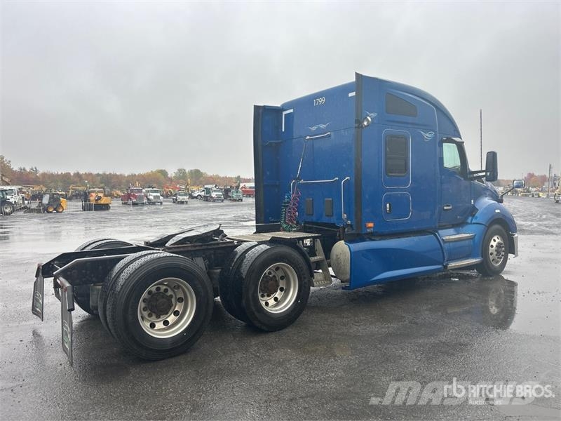 Kenworth T680 Naudoti vilkikai