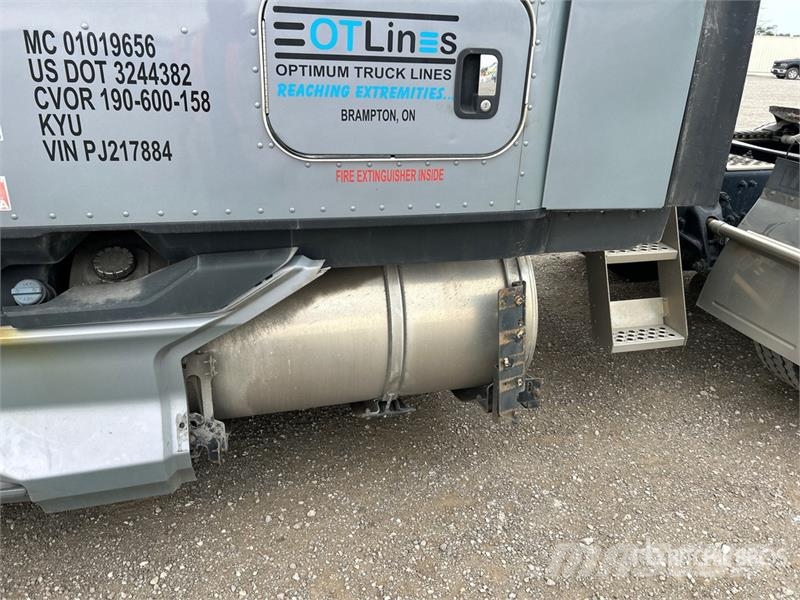 Kenworth T680 Tractor Units