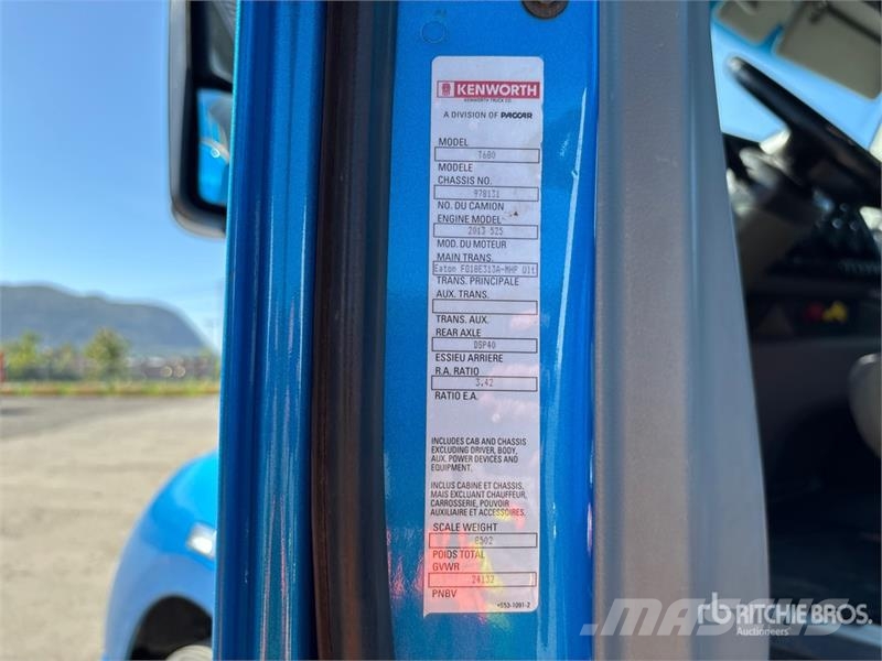 Kenworth T680 Vetopöytäautot