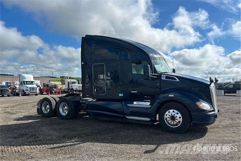 Kenworth T680 Tractor Units