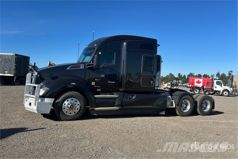 Kenworth T680 Vetopöytäautot