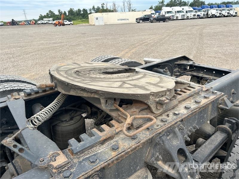 Kenworth T680 Tractor Units