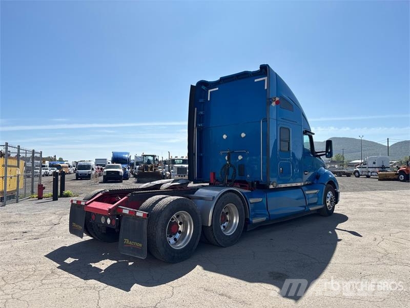 Kenworth T680 Vetopöytäautot
