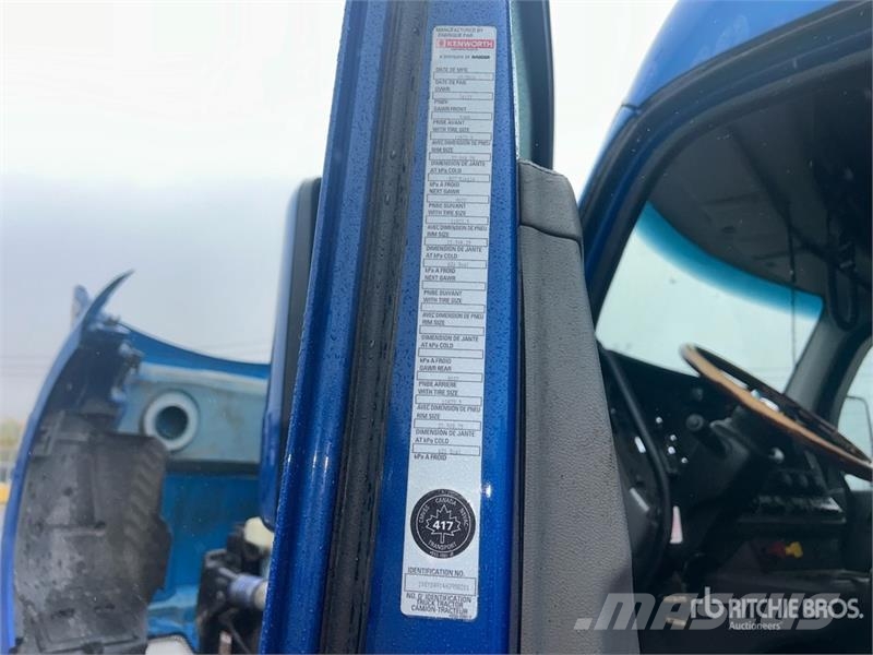 Kenworth T680 Naudoti vilkikai
