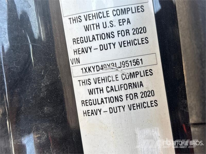 Kenworth T680 Vetopöytäautot