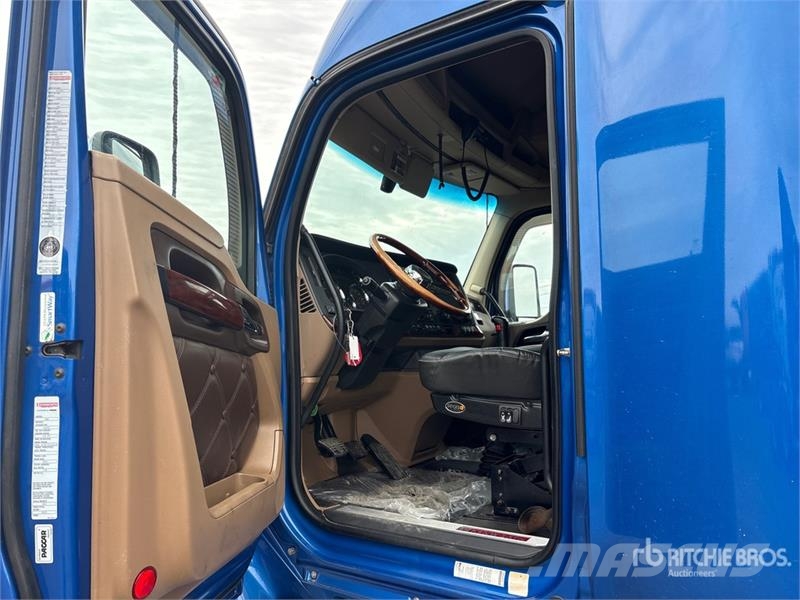 Kenworth T680 Седельные тягачи