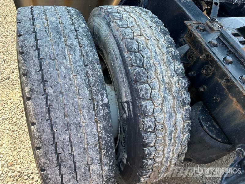 Kenworth T680 Vetopöytäautot
