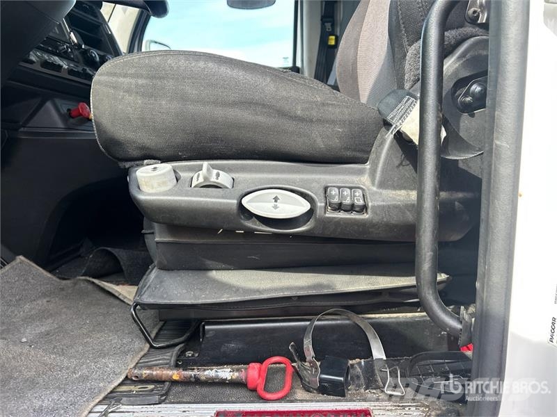Kenworth T680 Vetopöytäautot