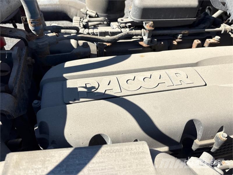 Kenworth T680 Motrici e Trattori Stradali