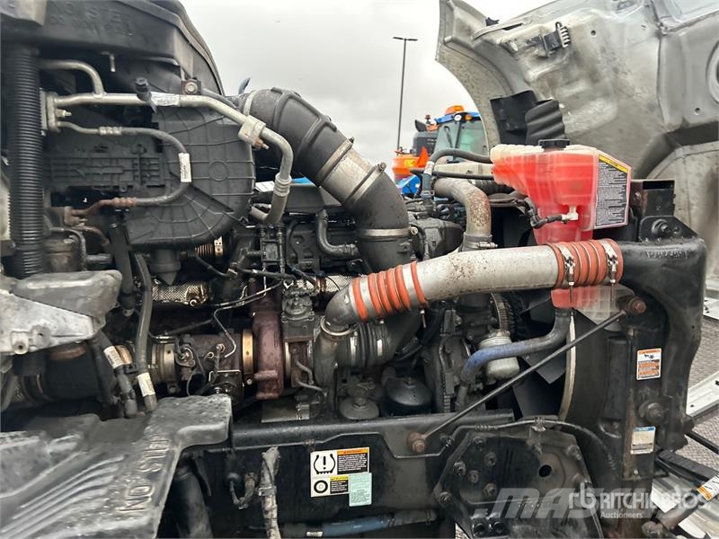Kenworth T680 Truck Tractor Units