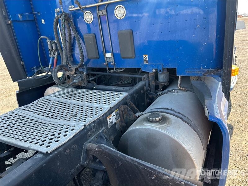 Kenworth T680 Tractor Units