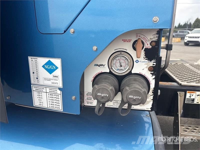 Kenworth T680 Vetopöytäautot