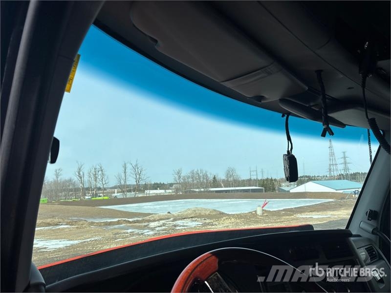 Kenworth T680 Влекачи