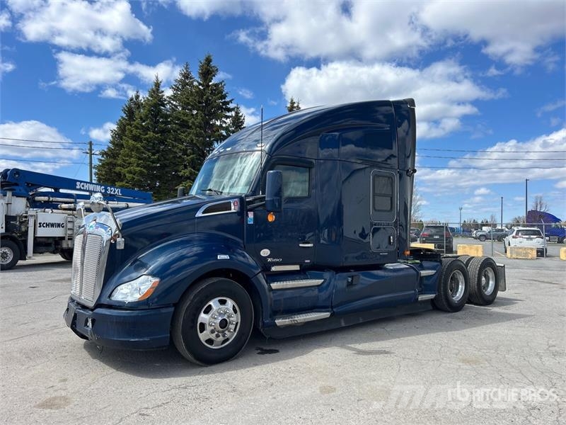 Kenworth T680 Vetopöytäautot