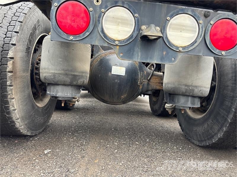 Kenworth T680 Vetopöytäautot