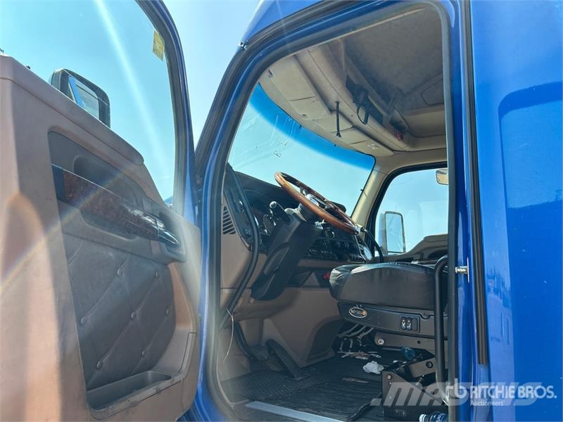 Kenworth T680 Tractor Units