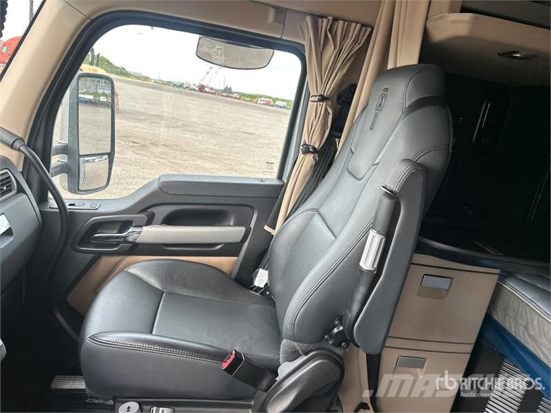 Kenworth T680 Tractor Units