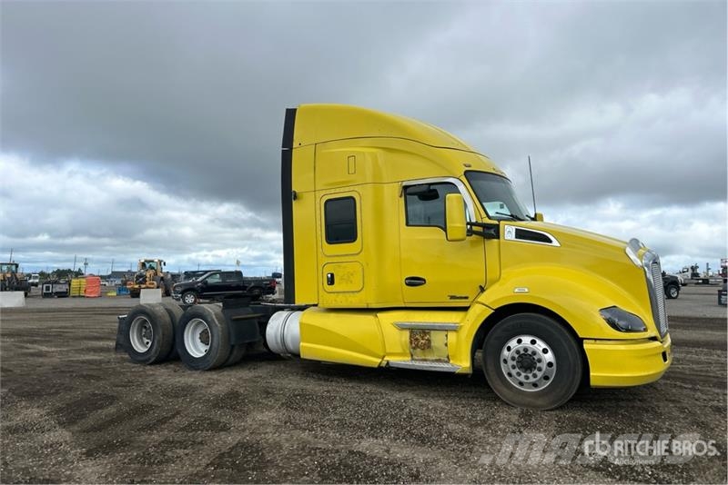 Kenworth T680 Vetopöytäautot