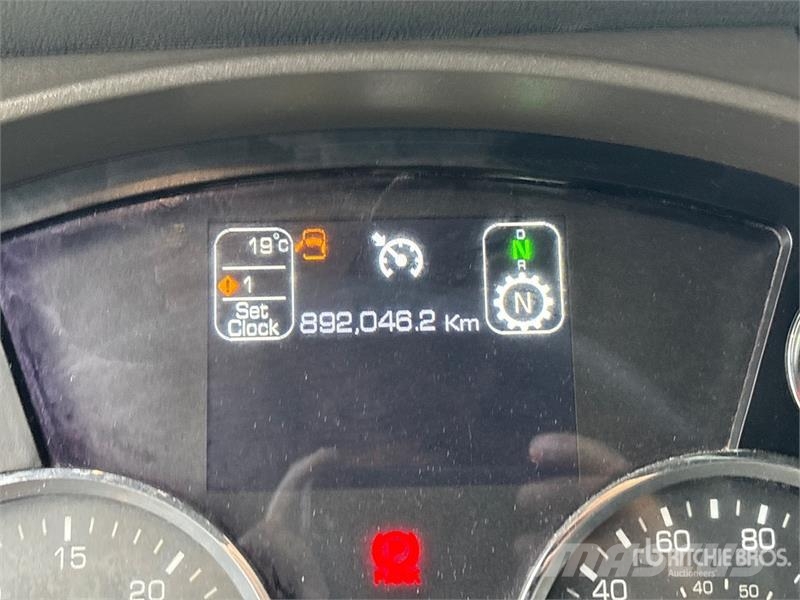 Kenworth T680 Vetopöytäautot
