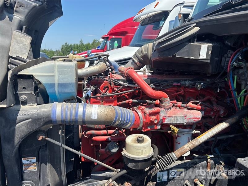 Kenworth T680 Vetopöytäautot