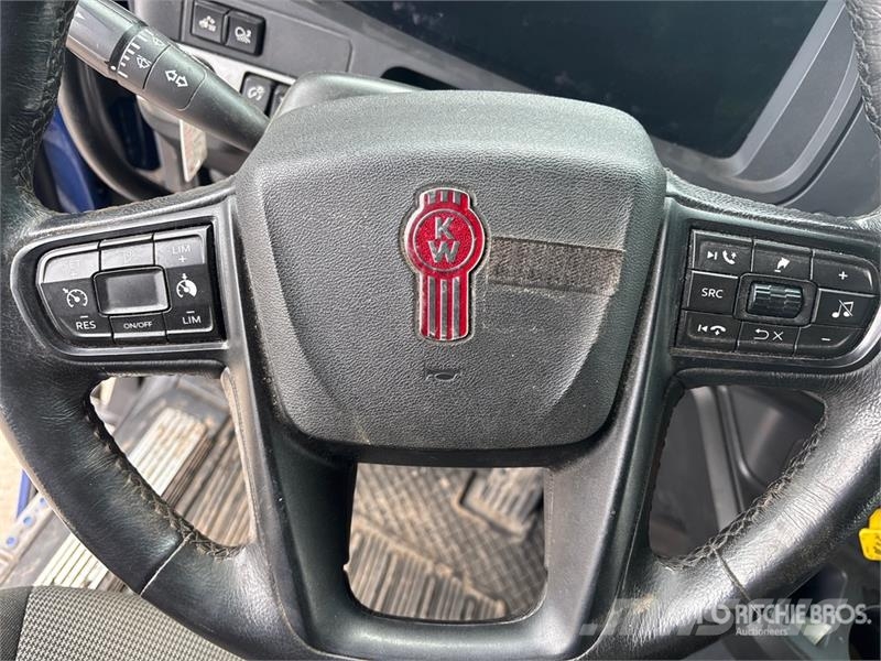 Kenworth T680 牵引车