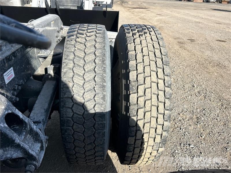 Kenworth T680 Truck Tractor Units