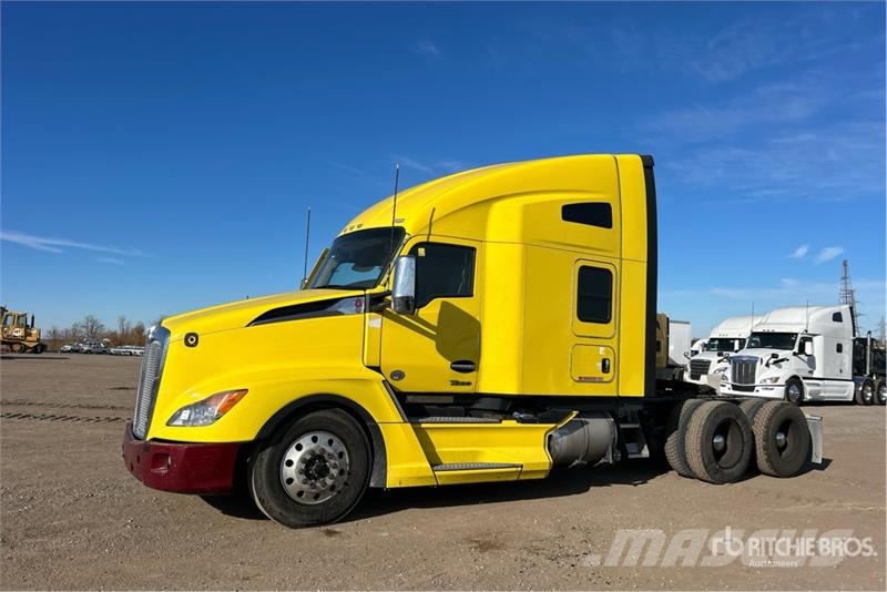 Kenworth T680 Truck Tractor Units