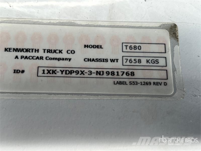 Kenworth T680 Vetopöytäautot