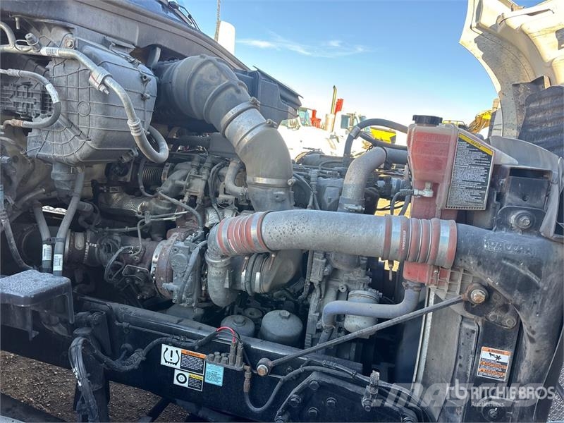 Kenworth T680 牵引车