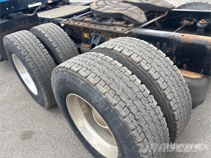 Kenworth T680 Vetopöytäautot