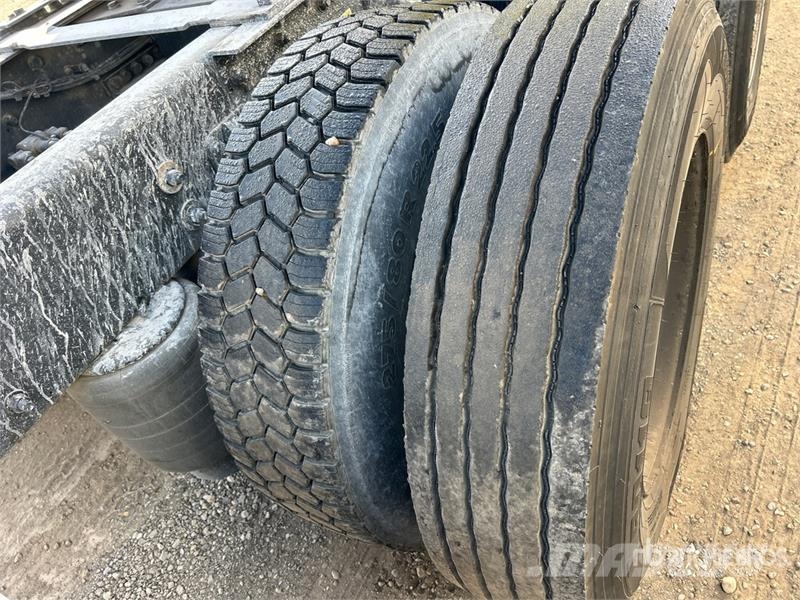 Kenworth T680 Truck Tractor Units