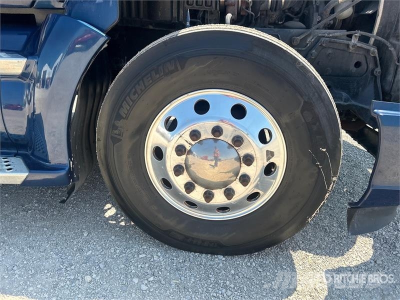 Kenworth T680 Truck Tractor Units