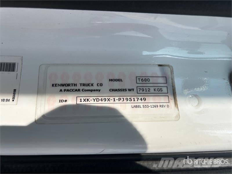 Kenworth T680 Vetopöytäautot