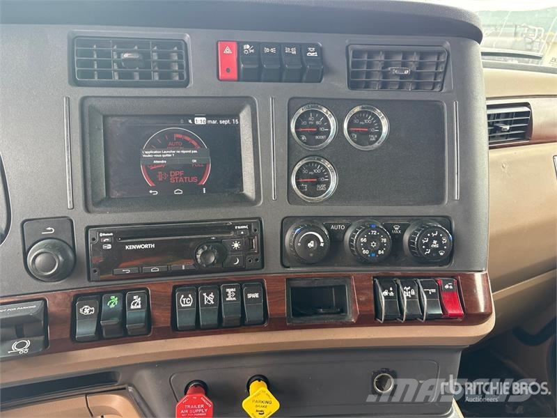 Kenworth T680 Седельные тягачи